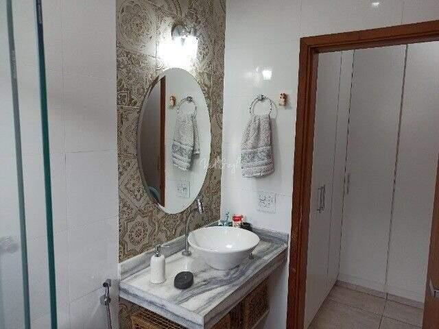 Casa de Condomínio com 4 quartos para aluguel, 275m² — foto 11 de 21