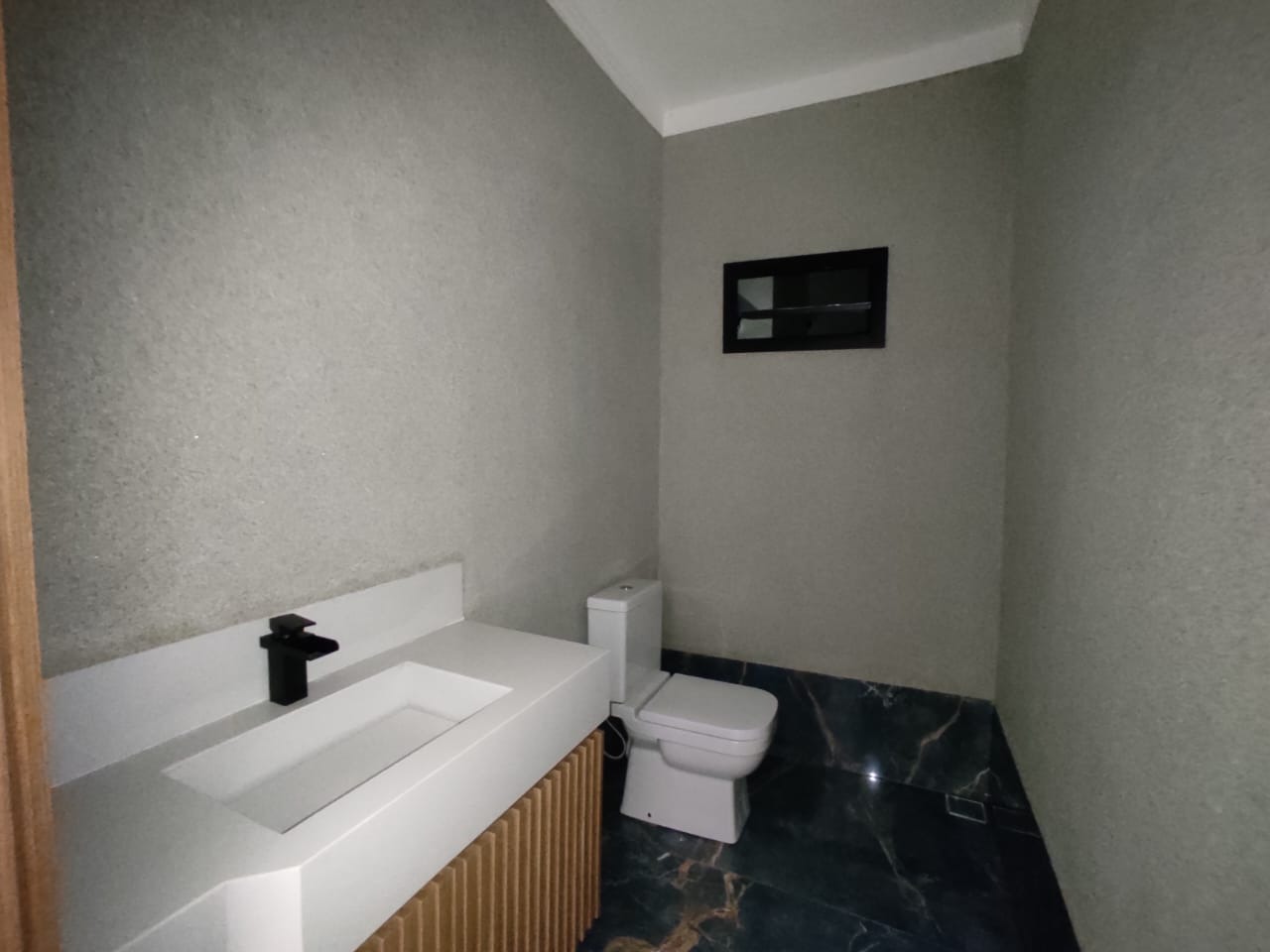Casa de Condomínio com 3 quartos para aluguel, 160m² — foto 6 de 33
