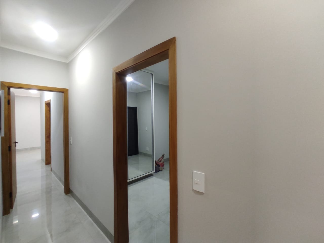 Casa de Condomínio com 3 quartos para aluguel, 160m² — foto 7 de 33