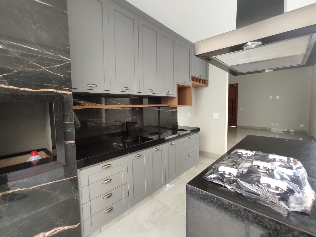 Casa de Condomínio com 3 quartos para aluguel, 160m² — foto 21 de 33