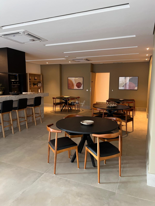 Apartamento com 3 quartos à venda, 98m² — foto 18 de 29
