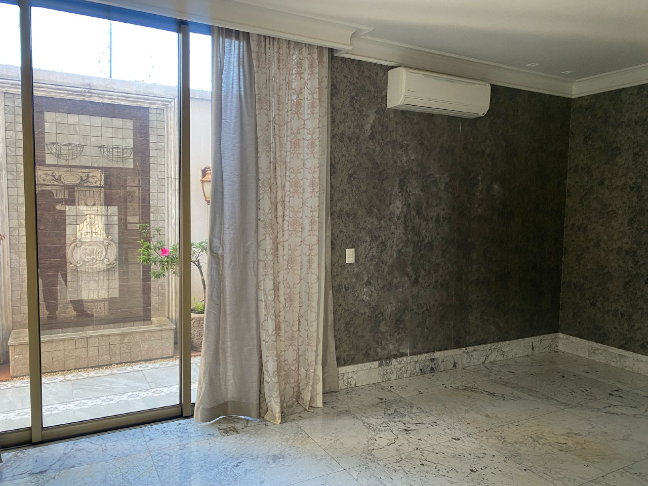 Casa de Condomínio com 3 quartos à venda, 380m² — foto 4 de 29