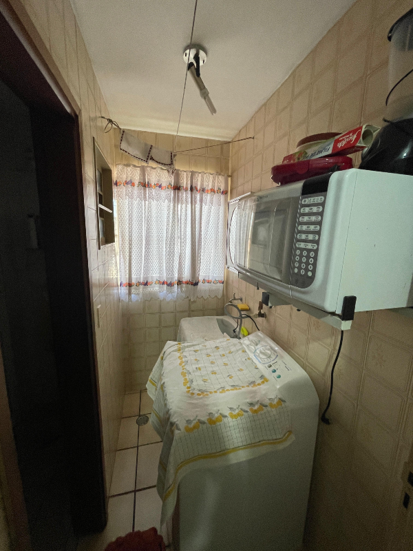 Apartamento com 2 quartos para aluguel, 65m² — foto 2 de 14