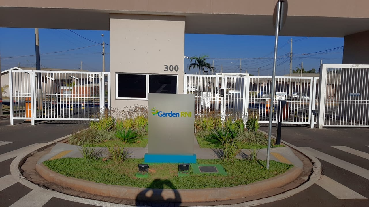 Casa de Condomínio com 2 quartos para aluguel, 50m² — foto 2 de 15
