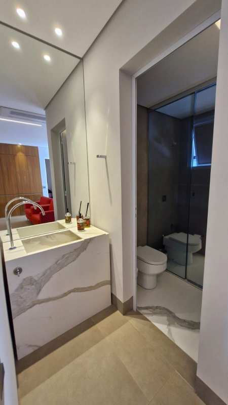 Casa de Condomínio com 3 quartos à venda, 255m² — foto 21 de 22
