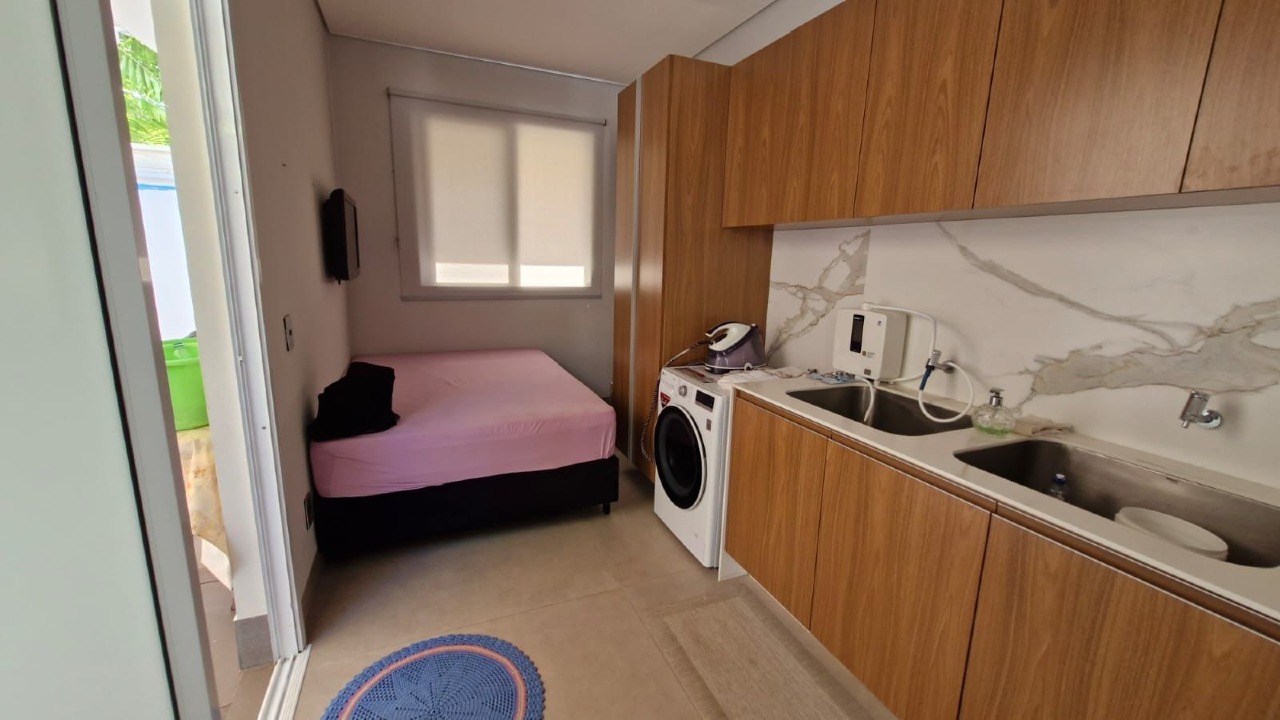 Casa de Condomínio com 3 quartos à venda, 255m² — foto 17 de 22