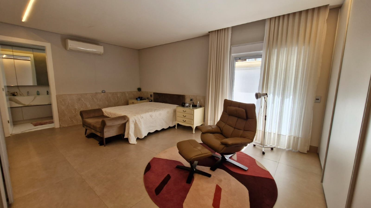 Casa de Condomínio com 3 quartos à venda, 255m² — foto 16 de 22