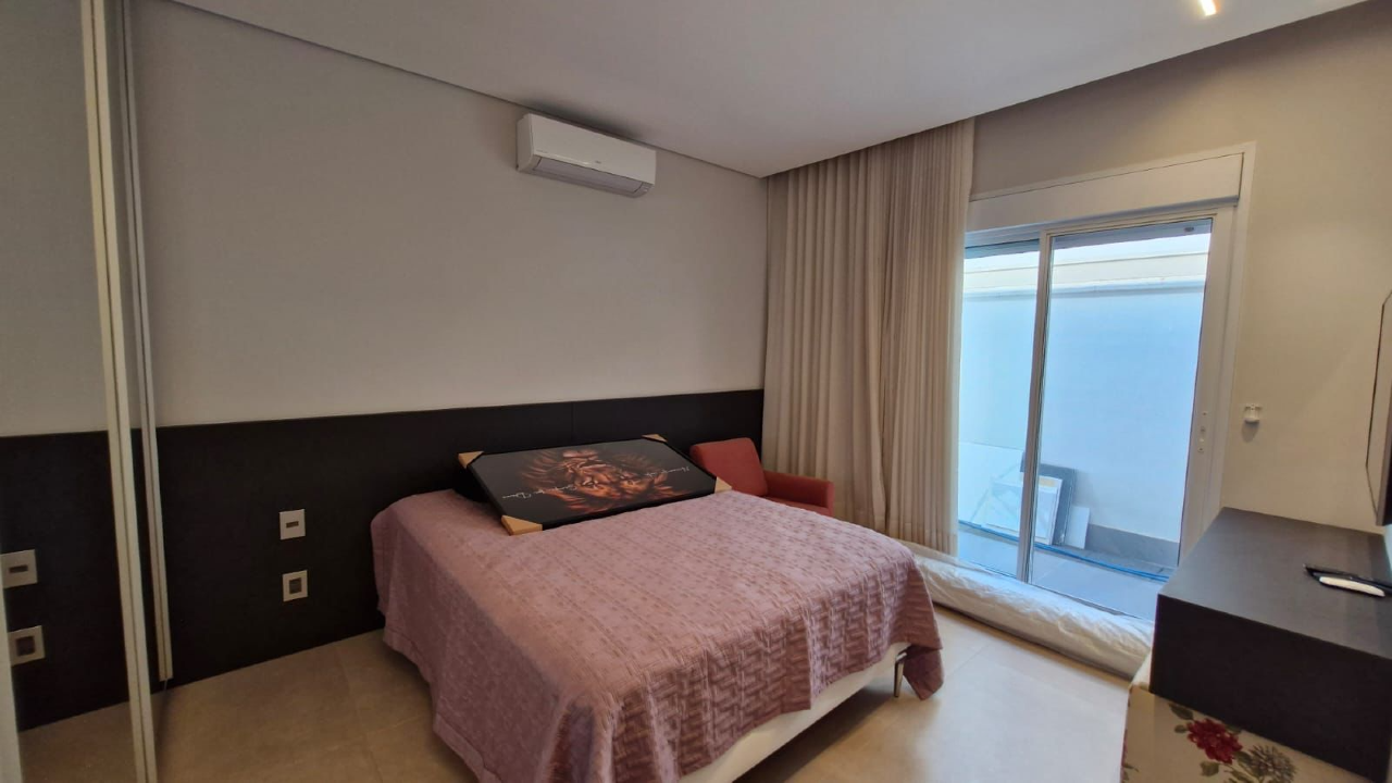 Casa de Condomínio com 3 quartos à venda, 255m² — foto 9 de 22
