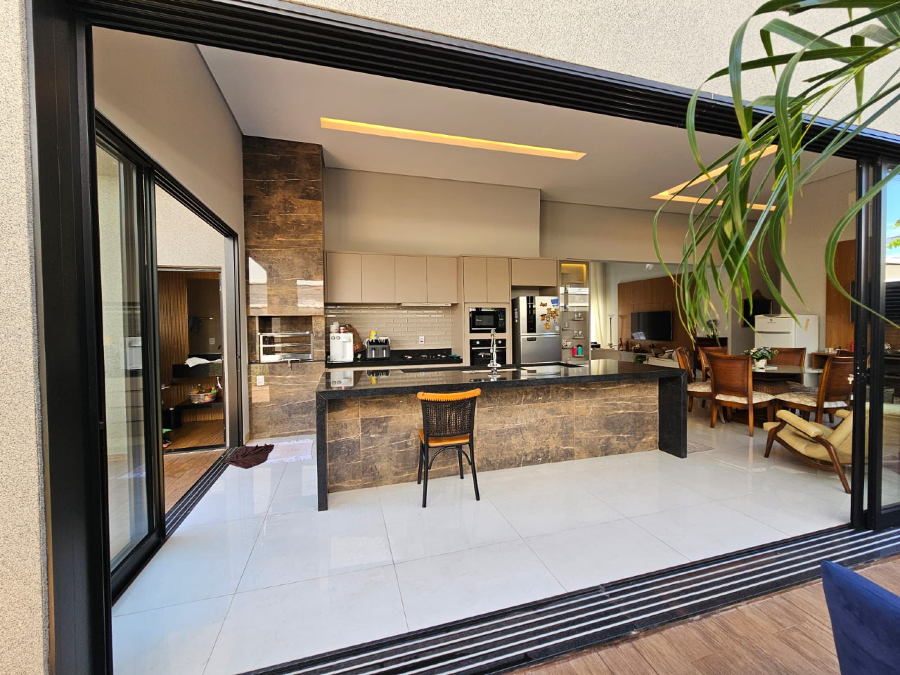 Casa de Condomínio com 3 quartos à venda, 208m² — foto 20 de 26