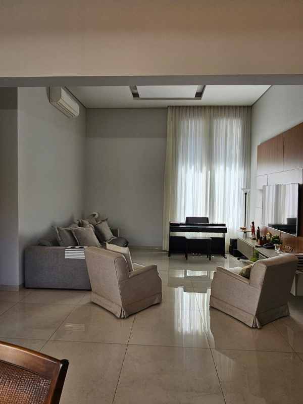 Casa de Condomínio com 3 quartos à venda, 208m² — foto 17 de 26