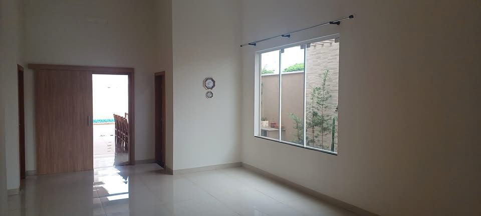 Casa de Condomínio com 3 quartos para aluguel, 216m² — foto 14 de 16