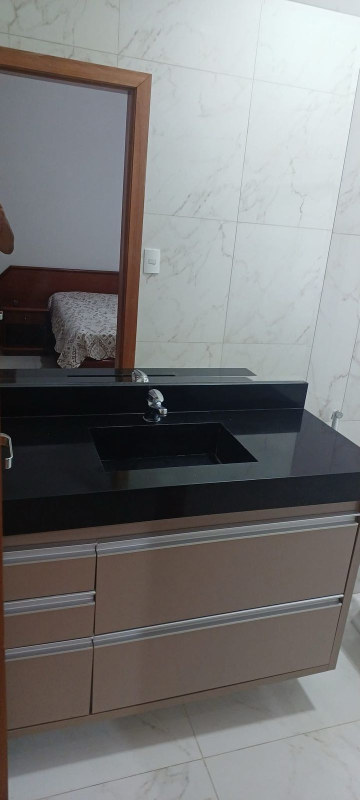 Casa de Condomínio com 3 quartos para aluguel, 216m² — foto 11 de 16