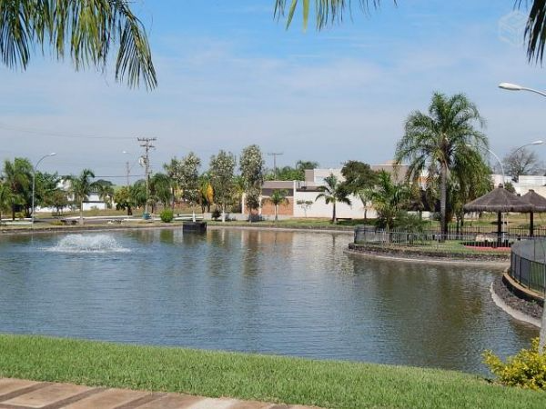 Terreno / Lote / Condomínio  à venda, 360m² — foto 6 de 10