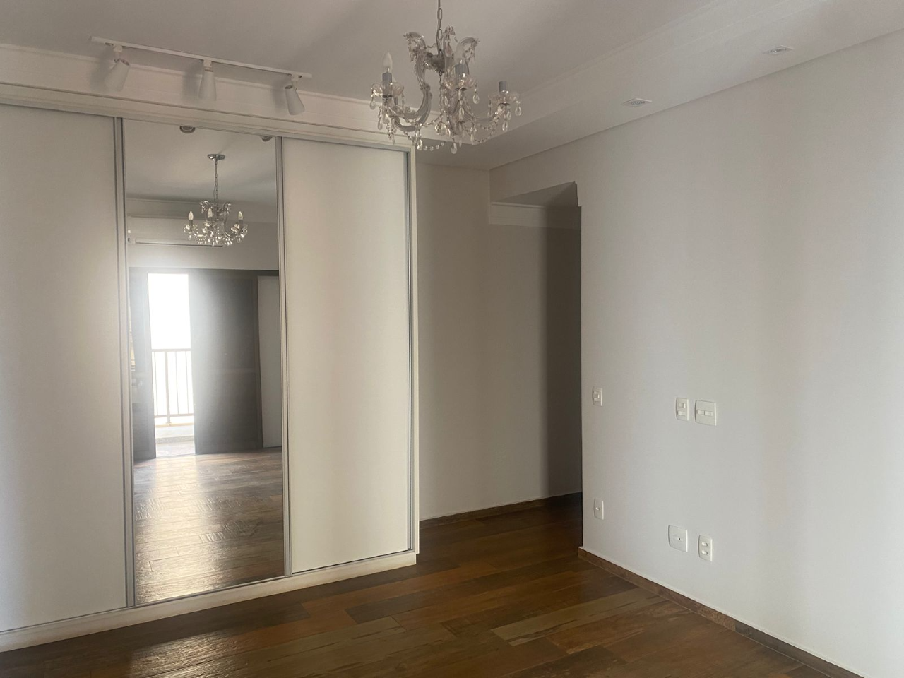 Apartamento com 4 quartos à venda, 269m² — foto 22 de 29