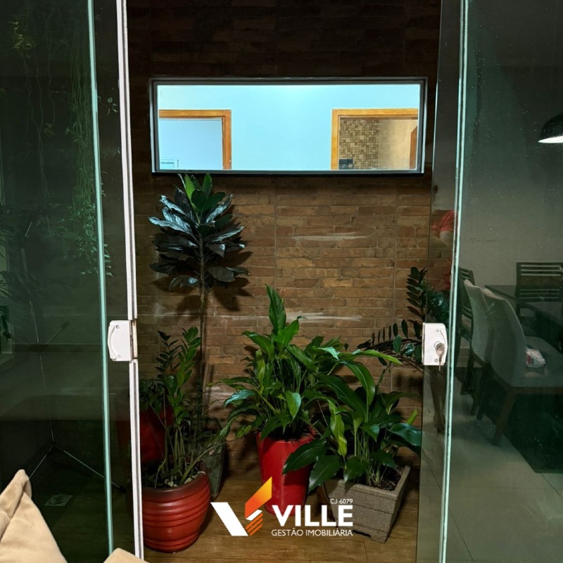 Casa à venda no Jardim Europa I: 