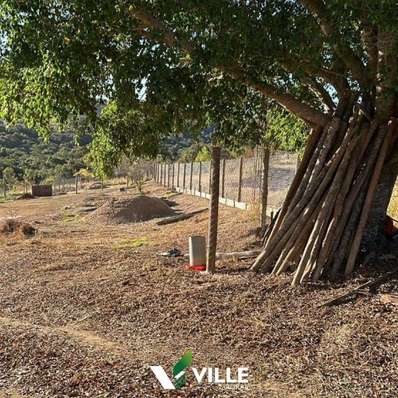 Chácara à venda no Área Rural : 