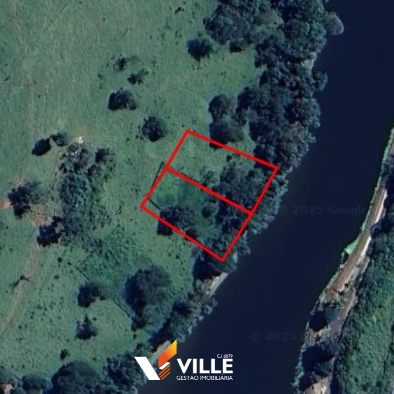 Lote à venda no Barreiro: 