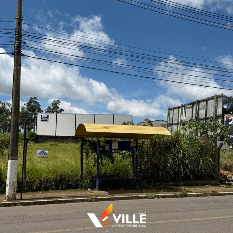 Lote à venda no Vila Fertiza: 