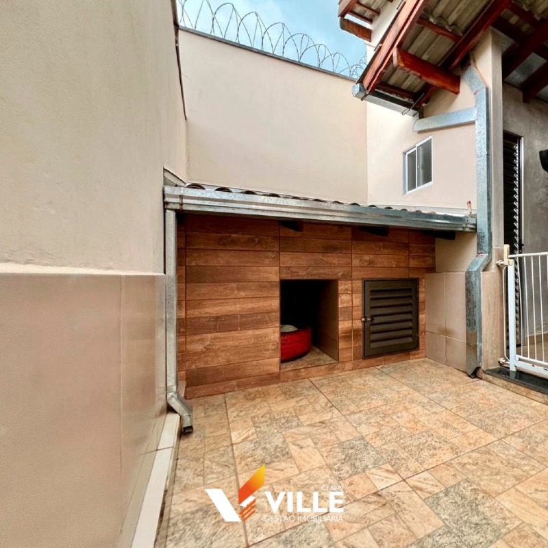 Casa à venda no Portal do Camburi: 