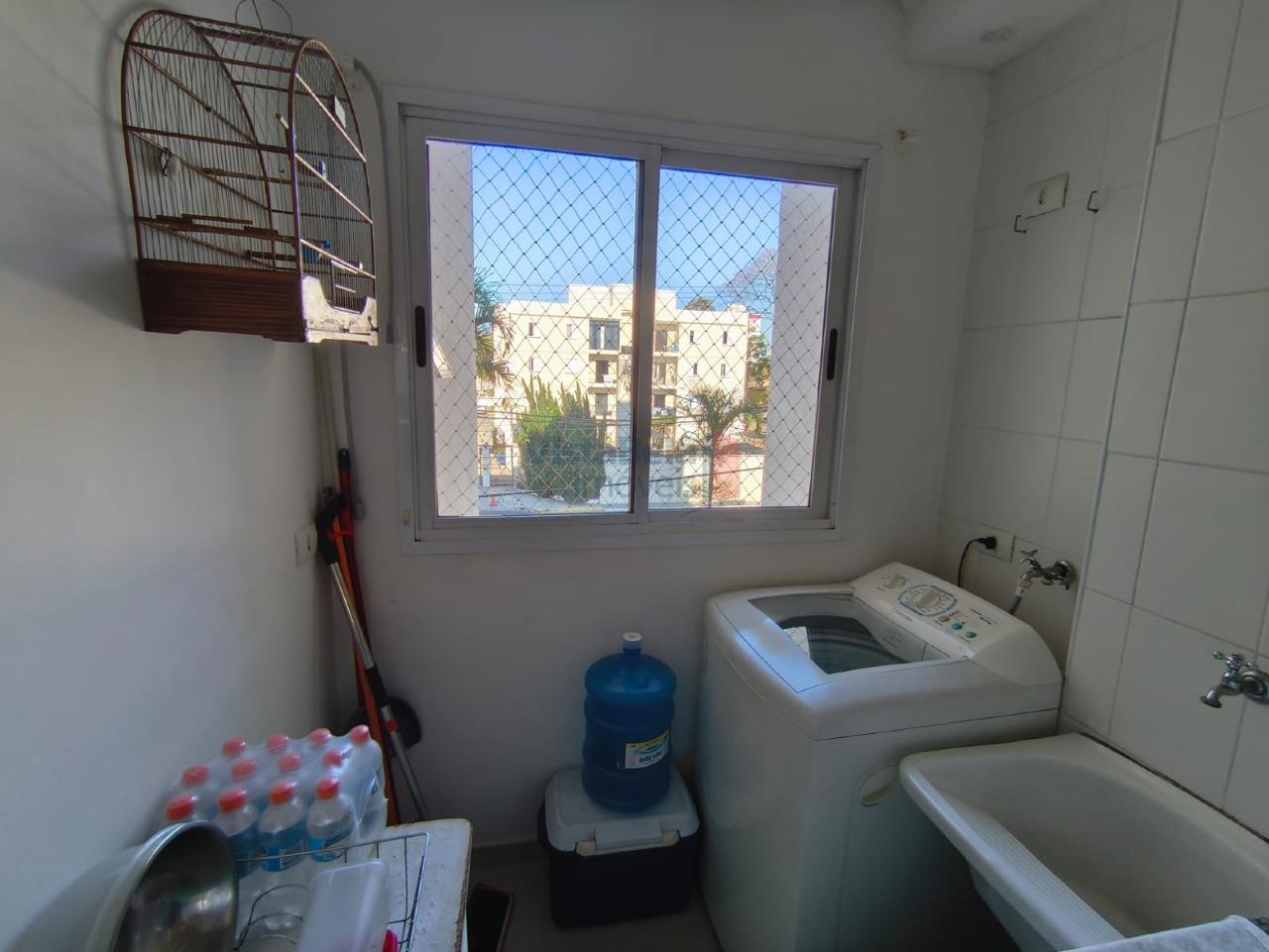 Apartamento à venda no Parque São Luís: Área de Serviço