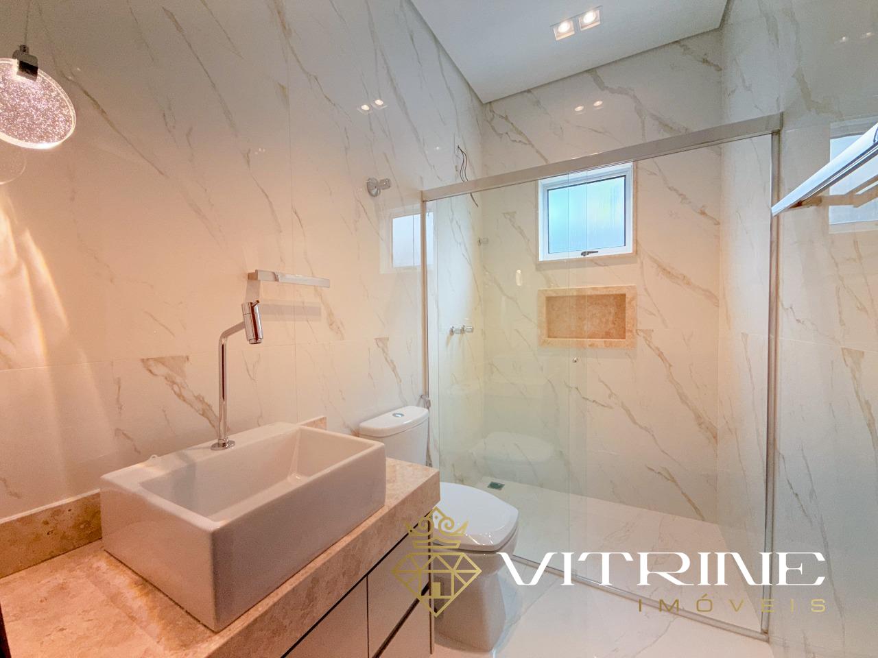 Casa à venda no Belvedere : 