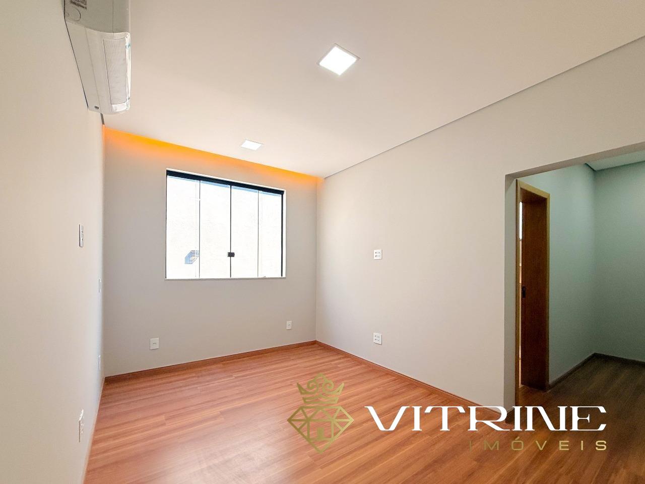 Casa à venda no Fabio Notini : 