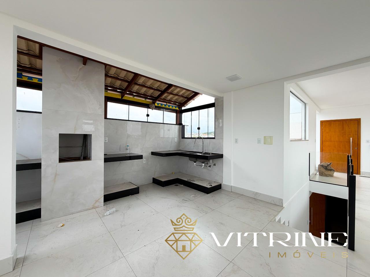 Cobertura à venda no Orion: 