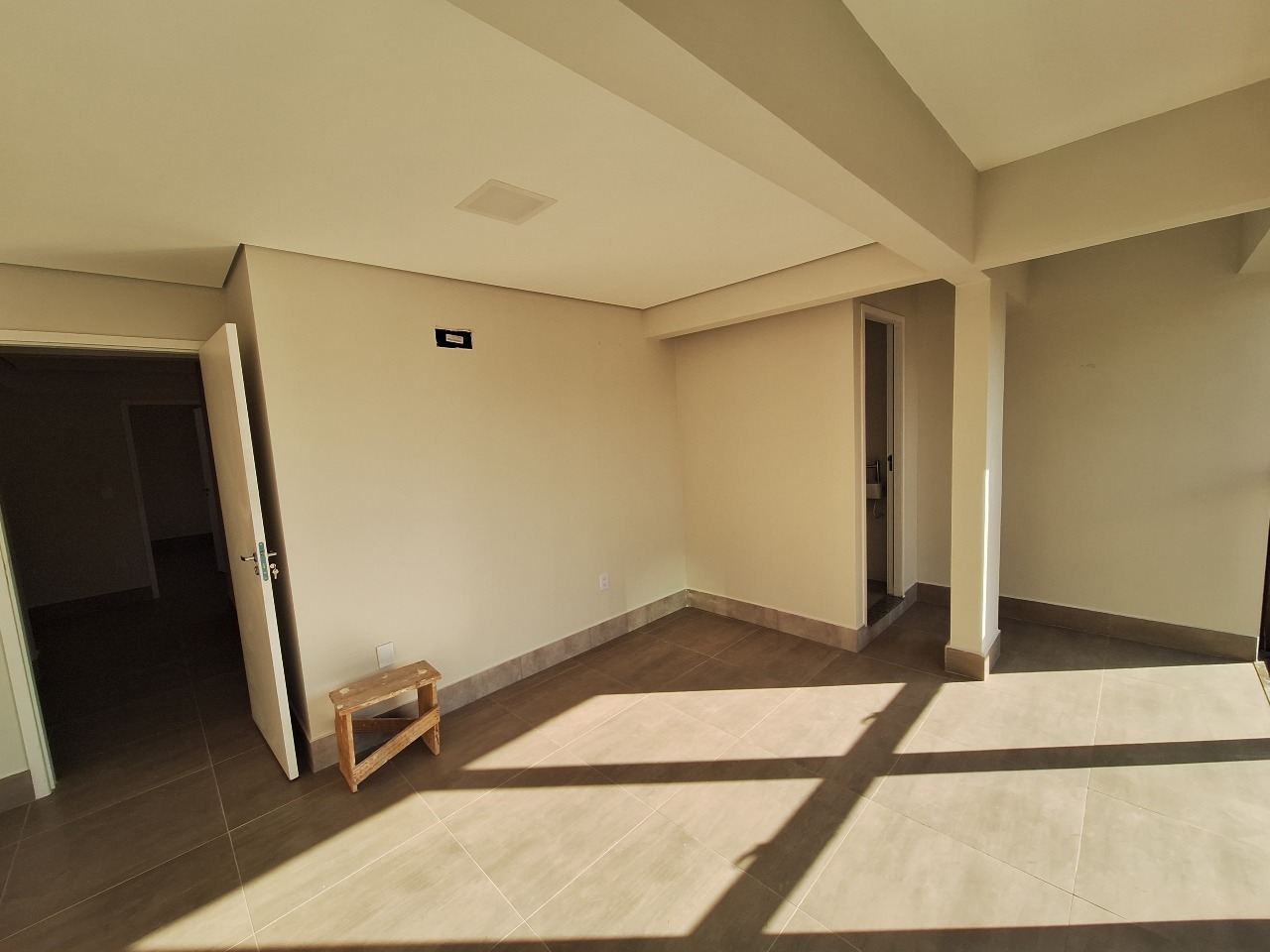 ANDAR CORRIDO para aluguel no CENTRO: 