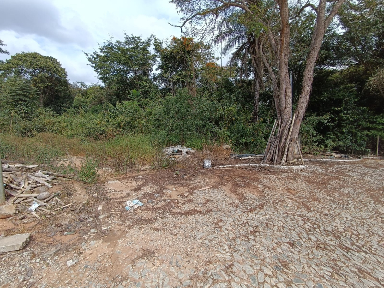 CHACARA à venda no COND. ARRAIAL DO LAGO: 