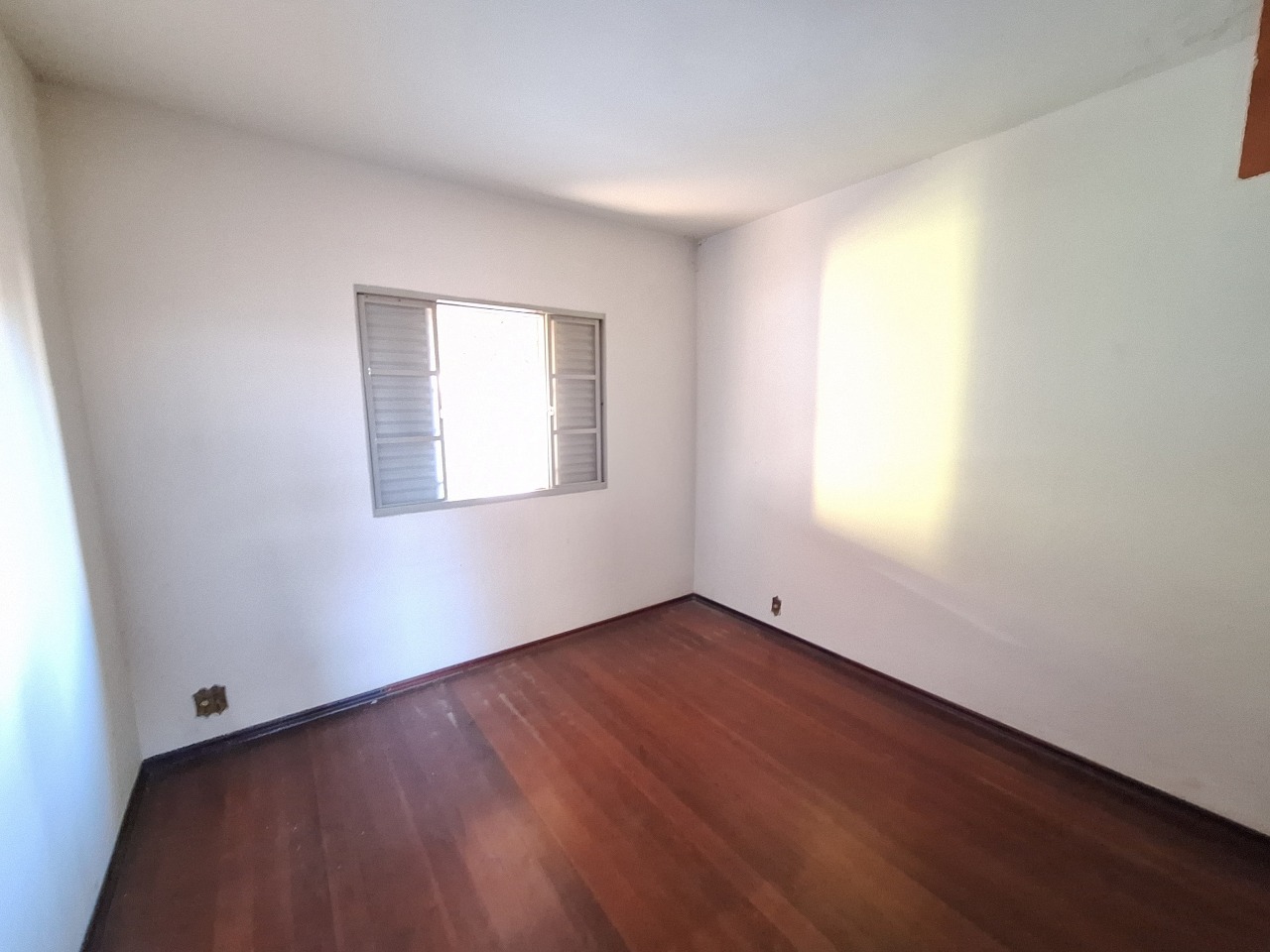 CASA para aluguel no PIEDADE: 