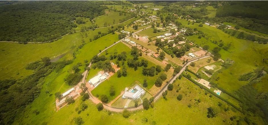 LOTE à venda no COND. GRANJA GLORIA: 