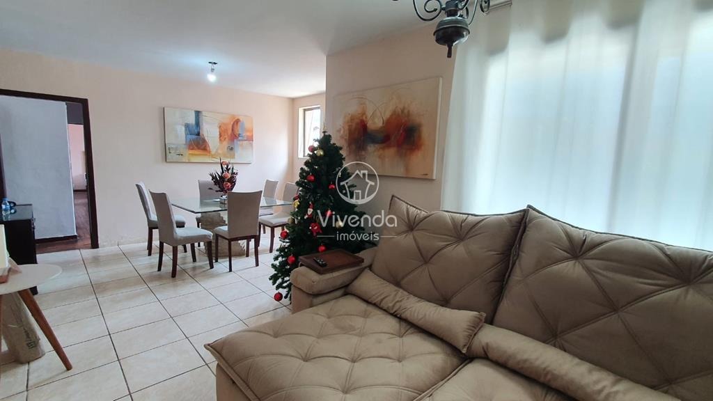 CASA à venda no CENTRO: 