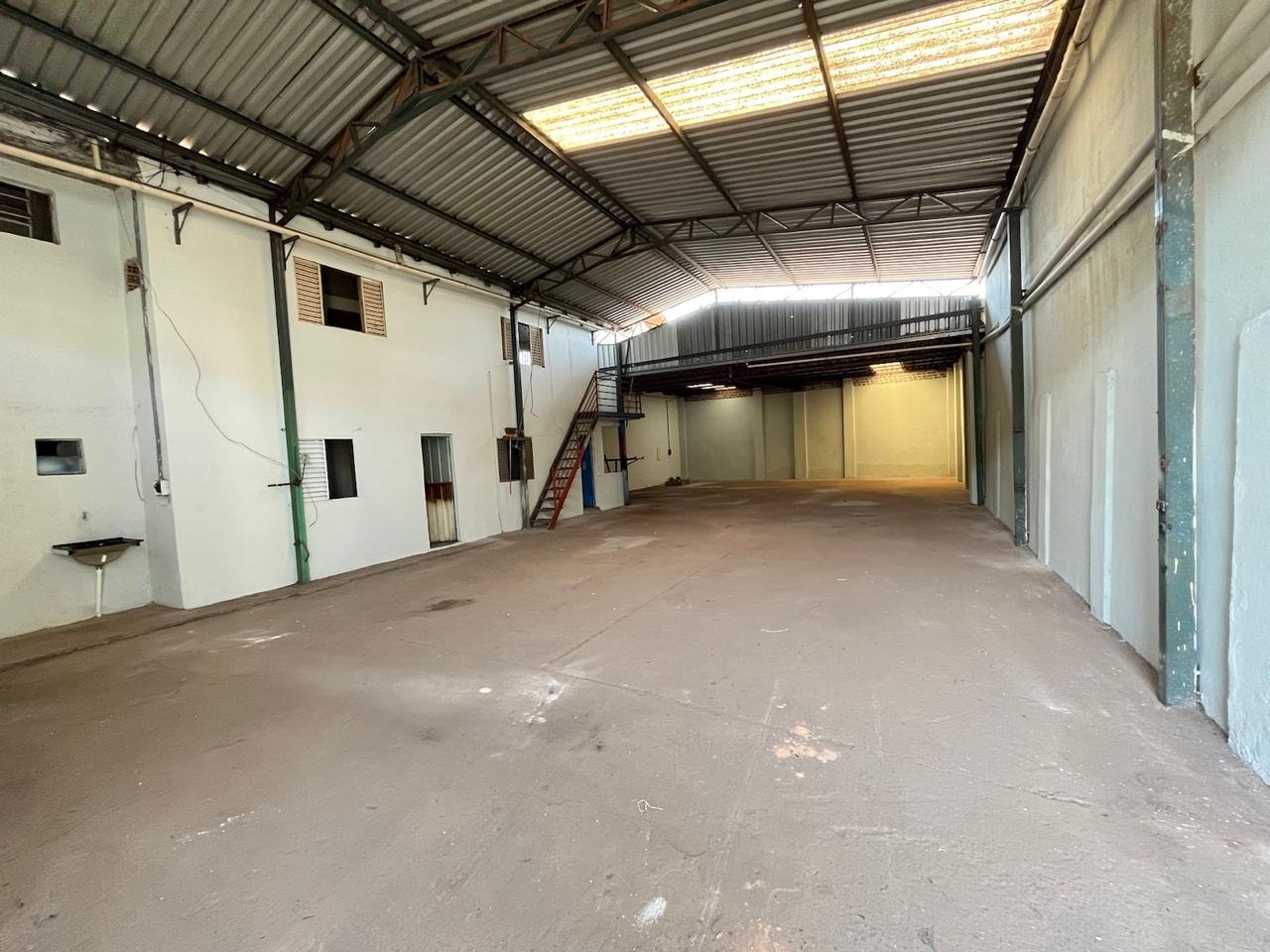 GALPAO para aluguel no UNIVERSITARIO: 