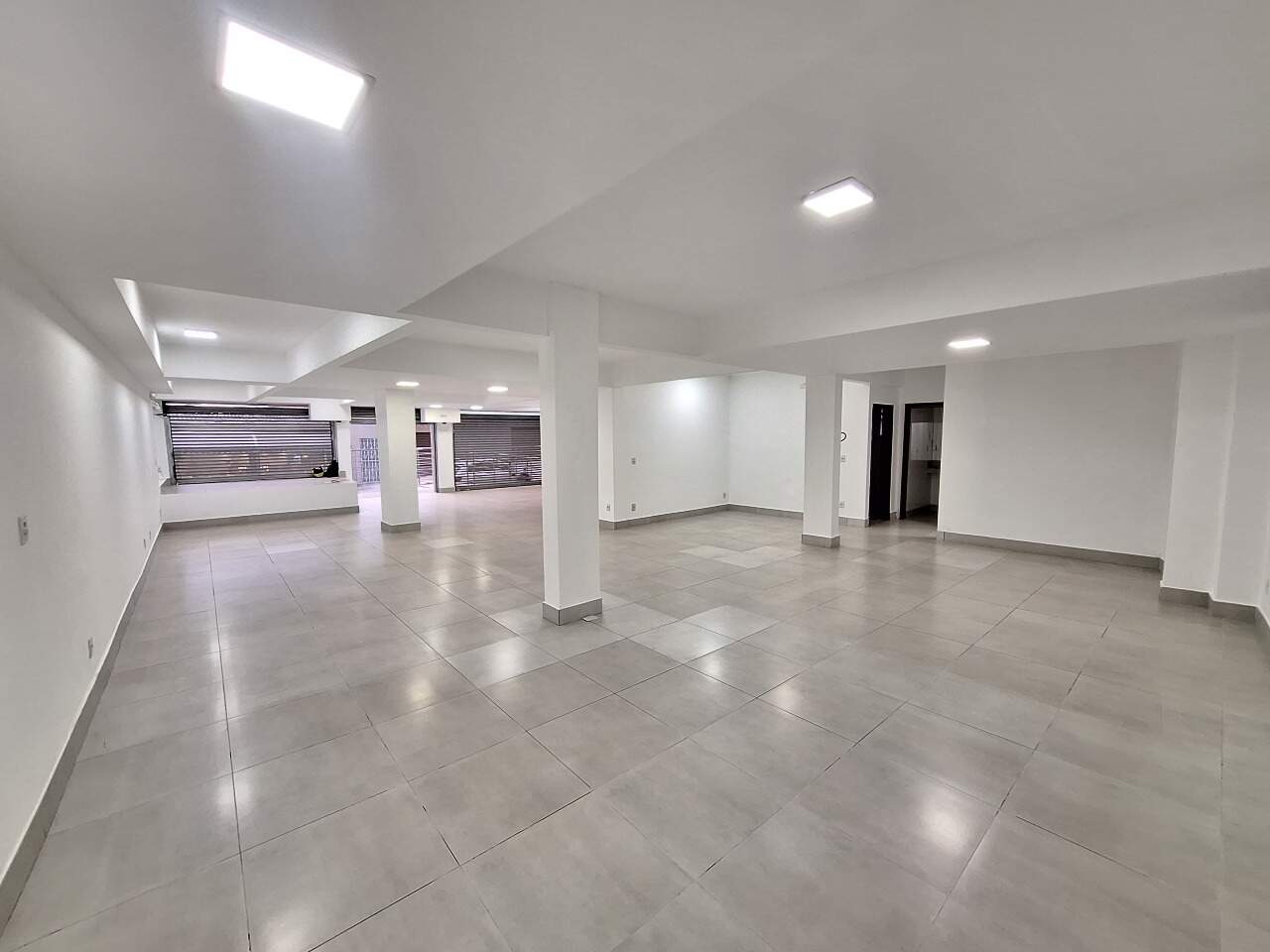 LOJA para aluguel no CENTRO: 