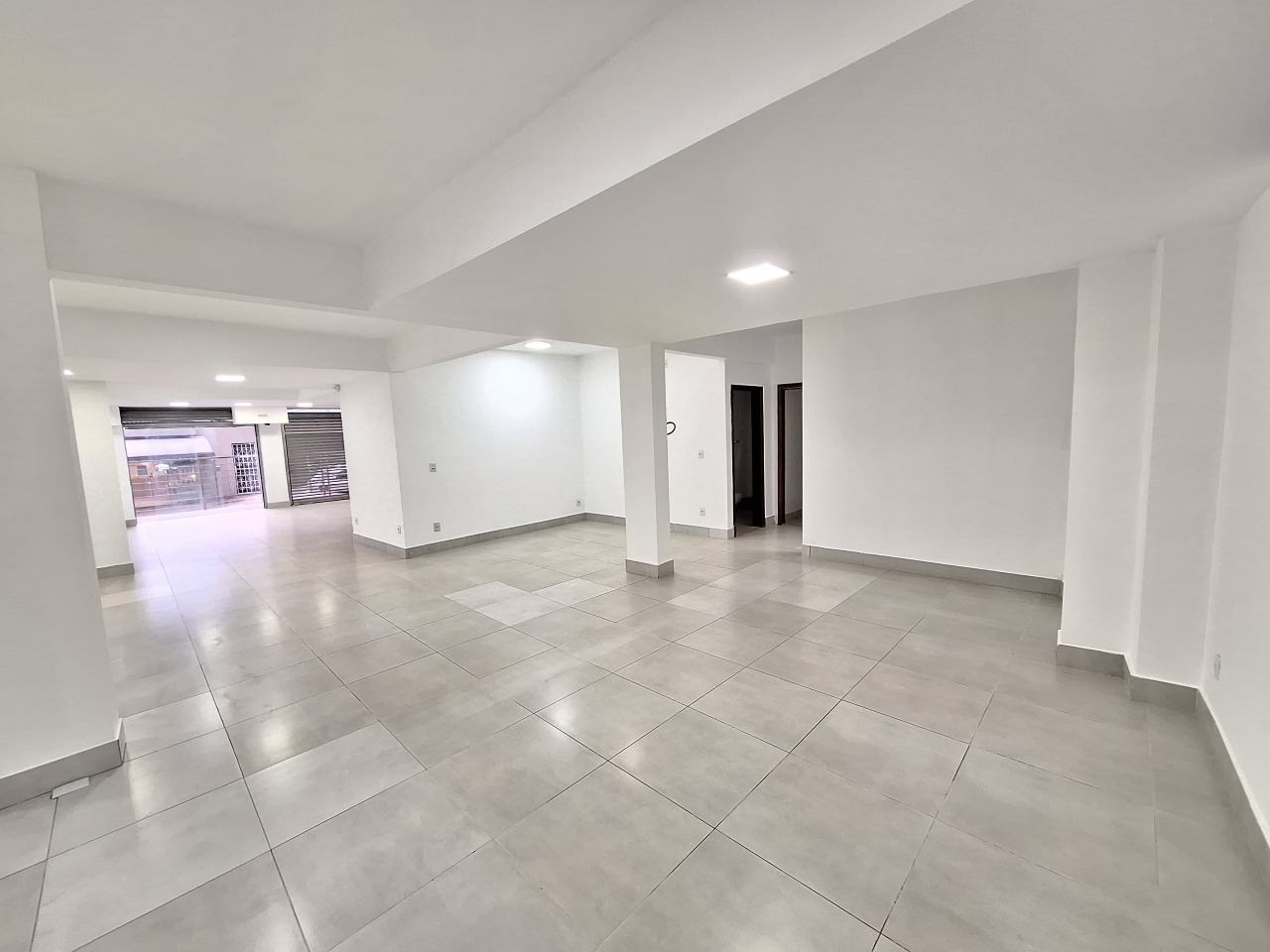 LOJA para aluguel no CENTRO: 