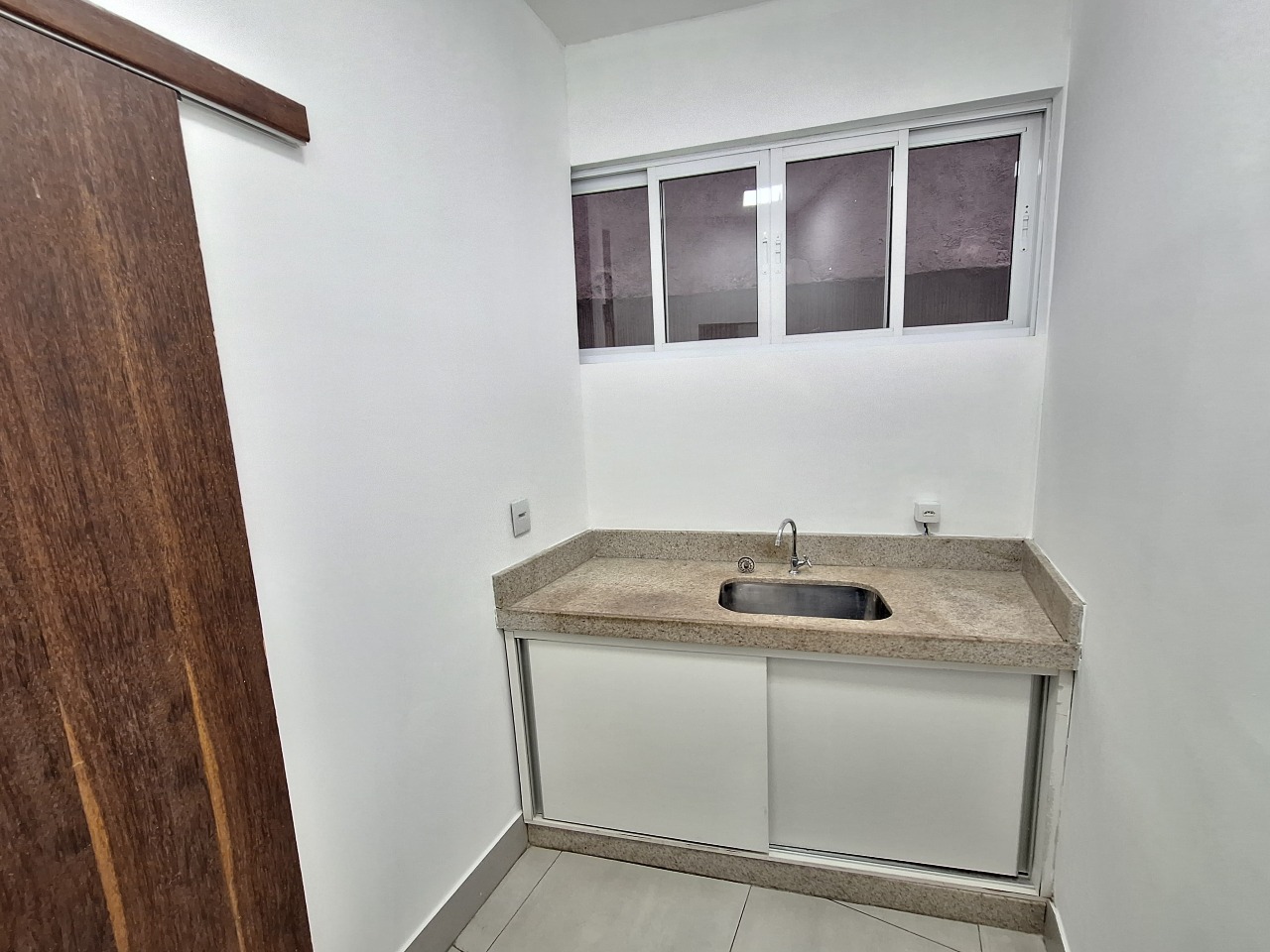 LOJA para aluguel no CENTRO: 