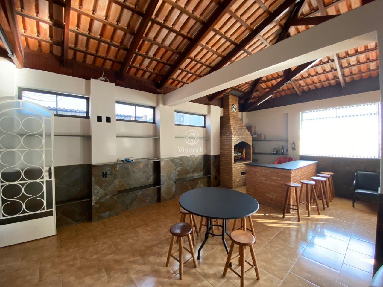 CASA à venda no CENTRO: 