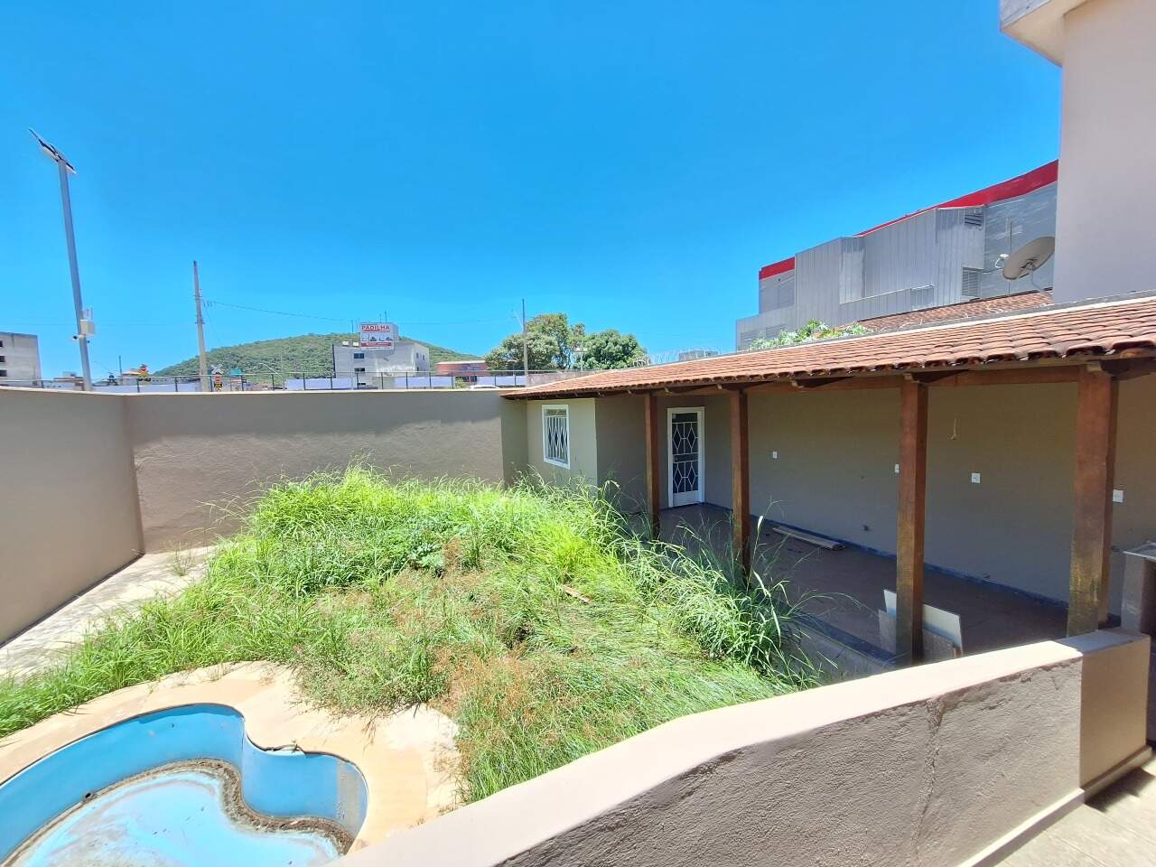 CASA para aluguel no CENTRO: 