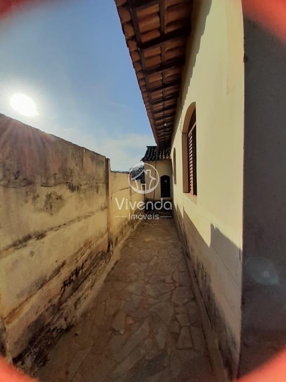 Casa para Comprar em CENTRO - MATEUS LEME - Minas Gerais