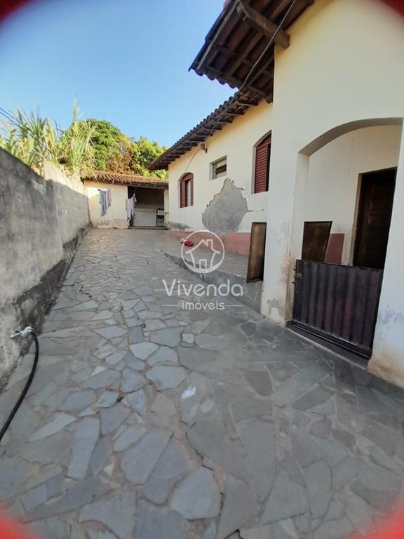 Casa para Comprar em CENTRO - MATEUS LEME - Minas Gerais