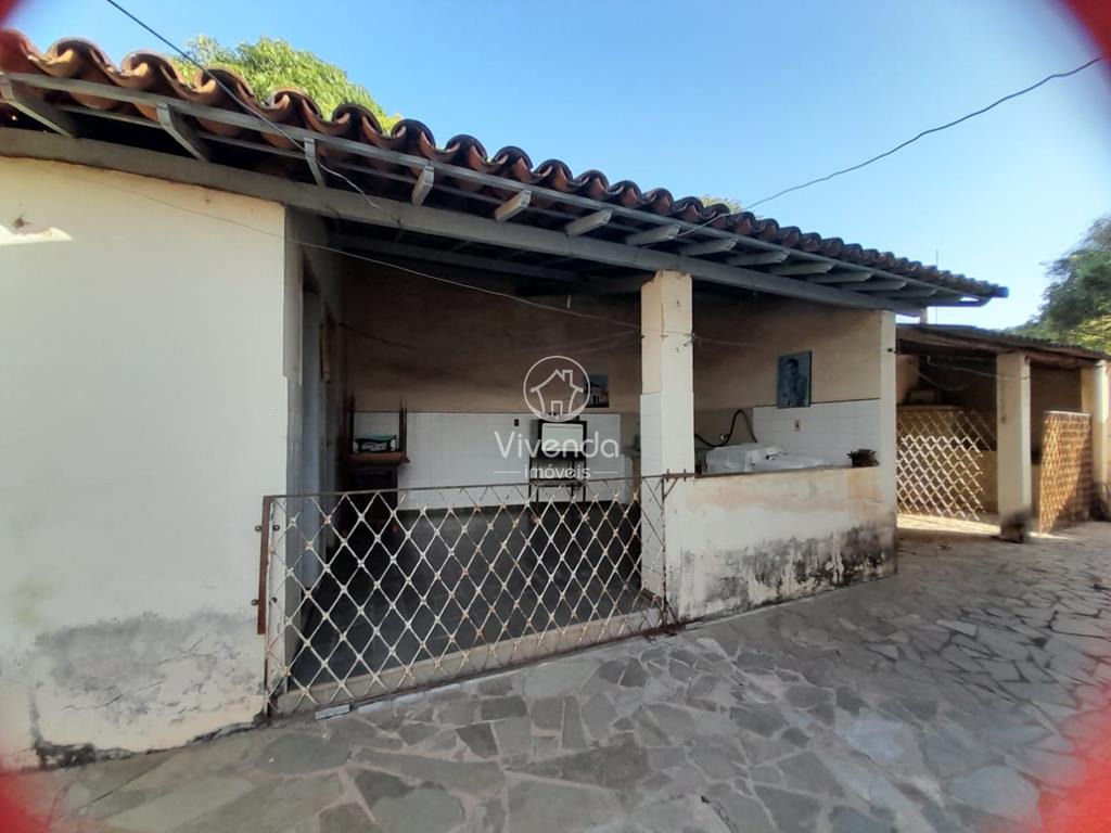 Casa para Comprar em CENTRO - MATEUS LEME - Minas Gerais