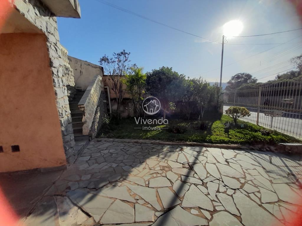 Casa para Comprar em CENTRO - MATEUS LEME - Minas Gerais