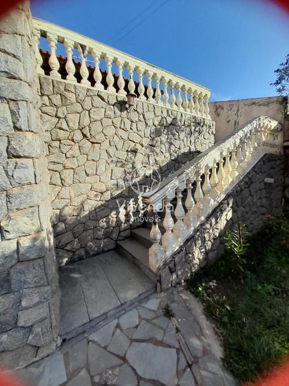 Casa para Comprar em CENTRO - MATEUS LEME - Minas Gerais