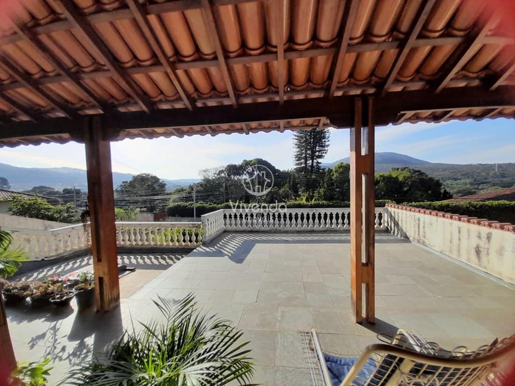 Casa para Comprar em CENTRO - MATEUS LEME - Minas Gerais