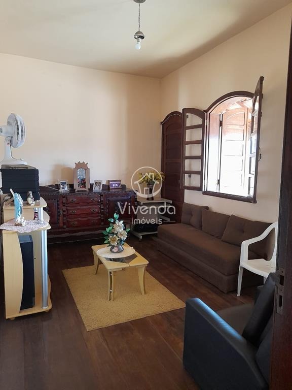 Casa para Comprar em CENTRO - MATEUS LEME - Minas Gerais