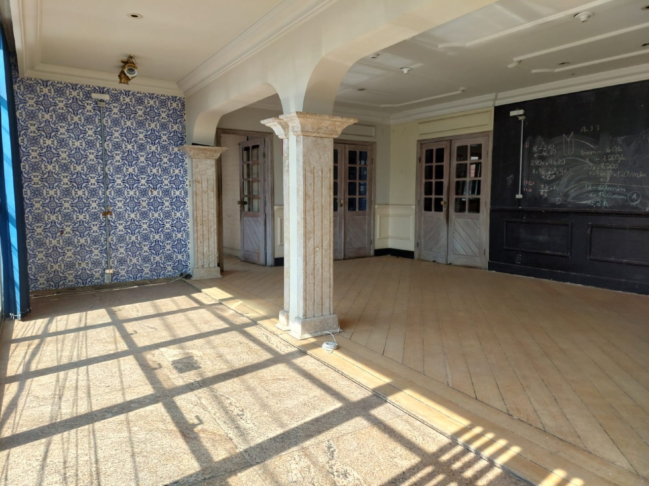 CASA para aluguel no CENTRO: 