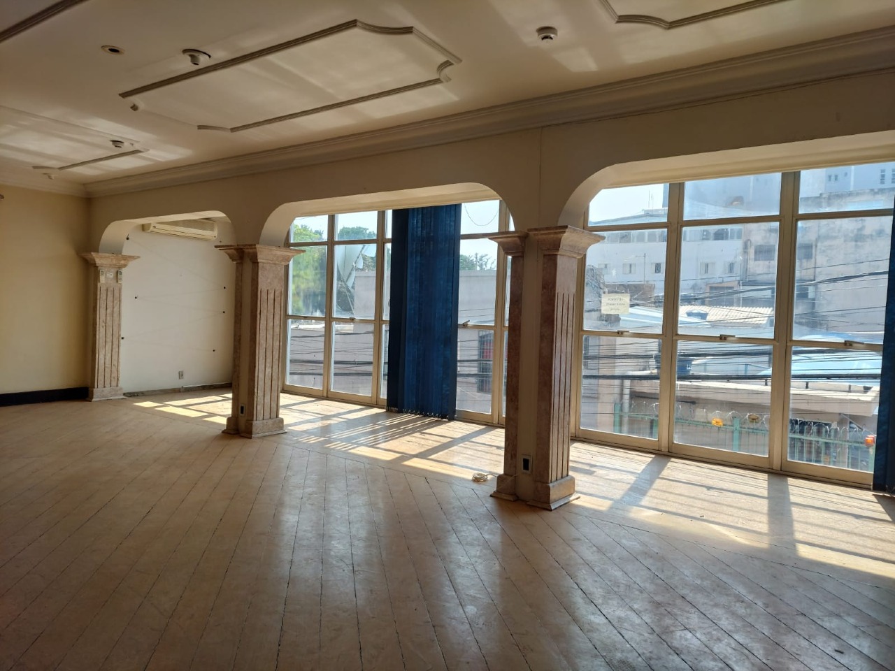 CASA para aluguel no CENTRO: 