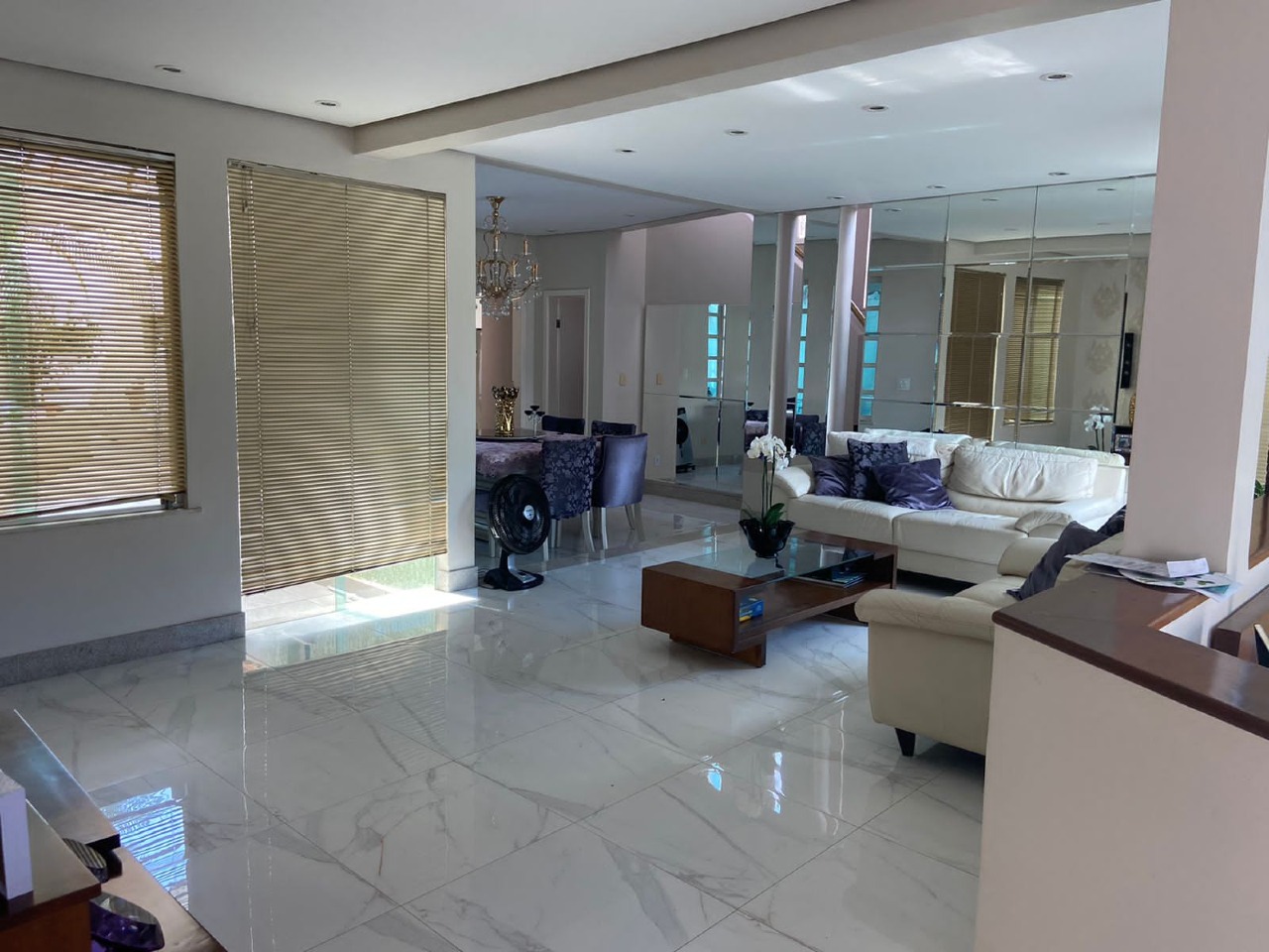 Casa para Comprar em CHACARA DO QUITAO - ITAUNA - Minas Gerais