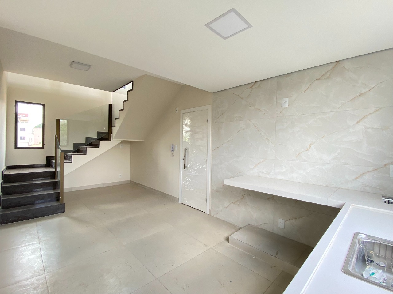 APTO COBERTURA à venda no LOURDES: 