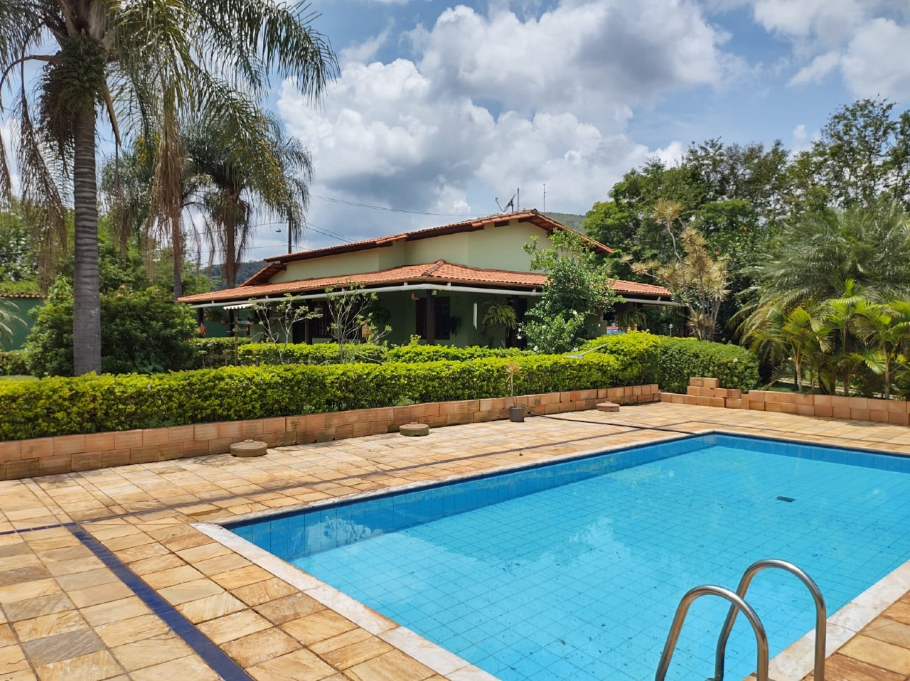 CHACARA à venda no Retiro dos Bandeirantes: 